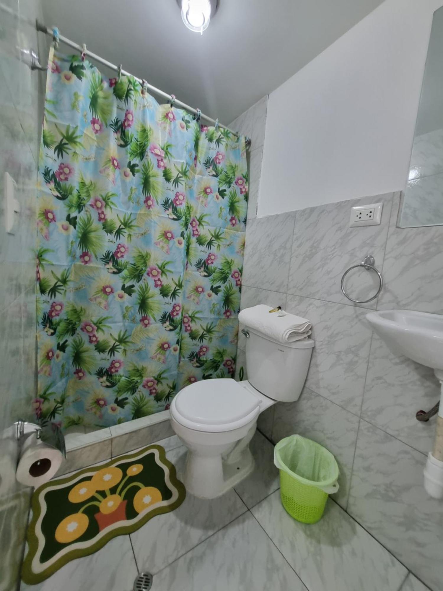 Готель La Casa De Laura - Plaza Куско Екстер'єр фото